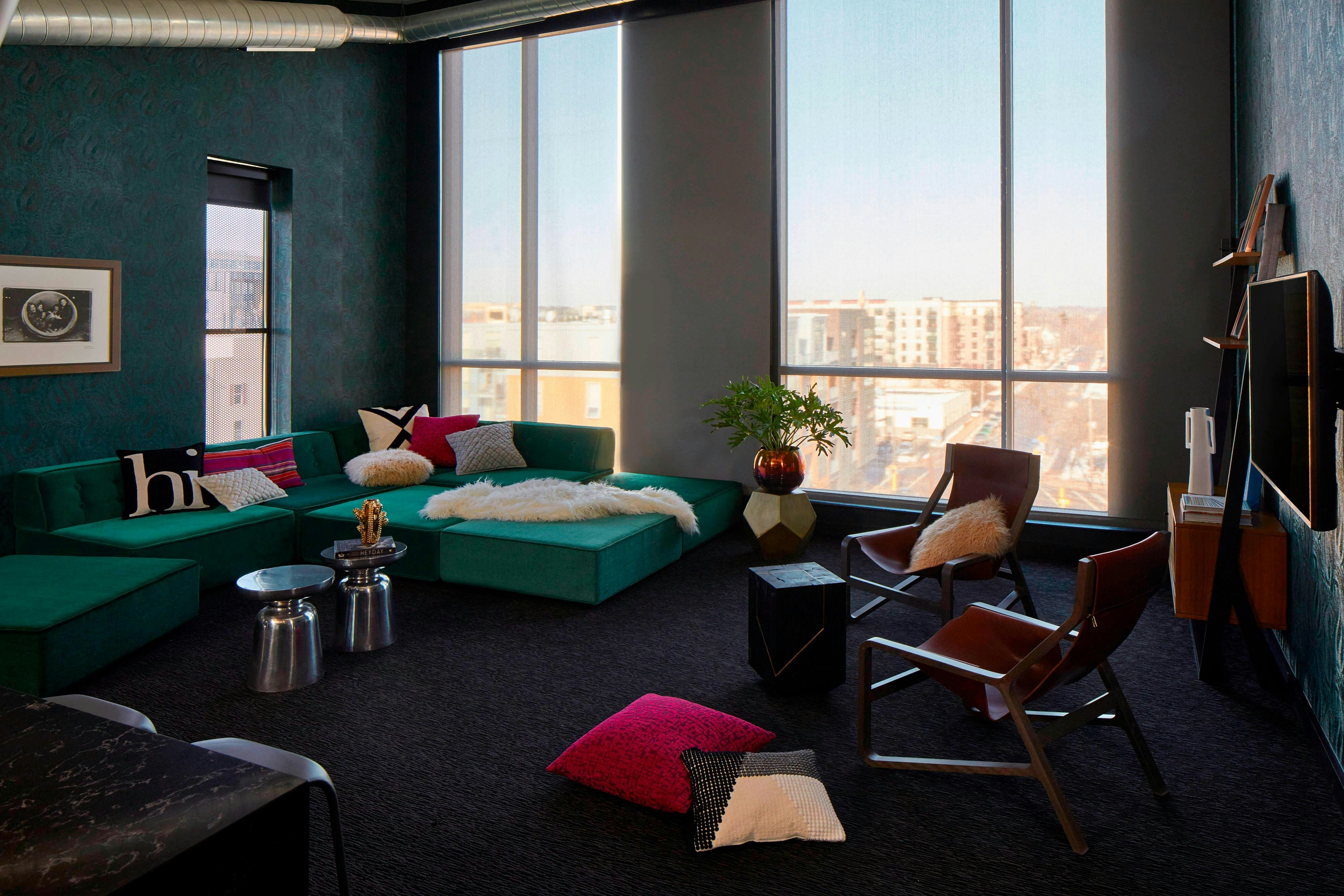 Moxy Minneapolis Uptown 10/15