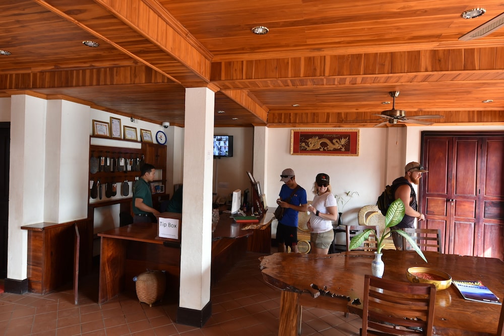 Treasure Hotel Laos 24/49