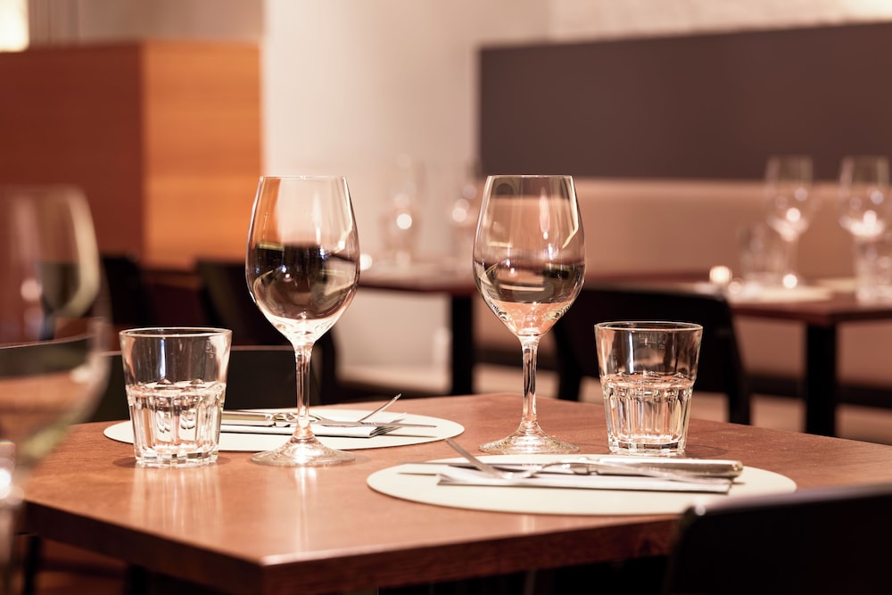 Kreuz Bern Modern City Hotel photo4