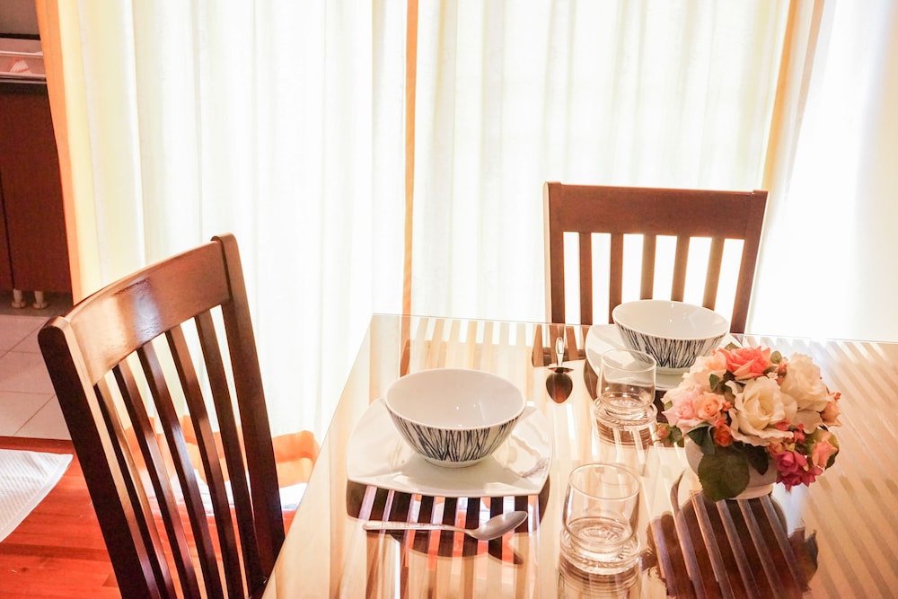 Kanavera Sriracha Hotel and Serviced Apartment 64/77