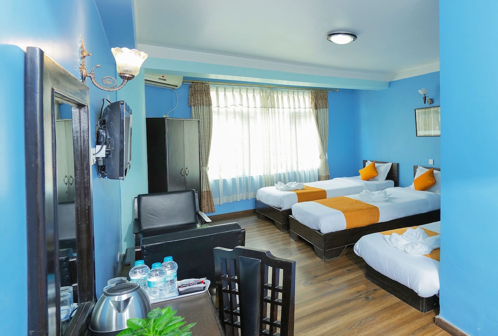 Hotel Access Nepal 35/70