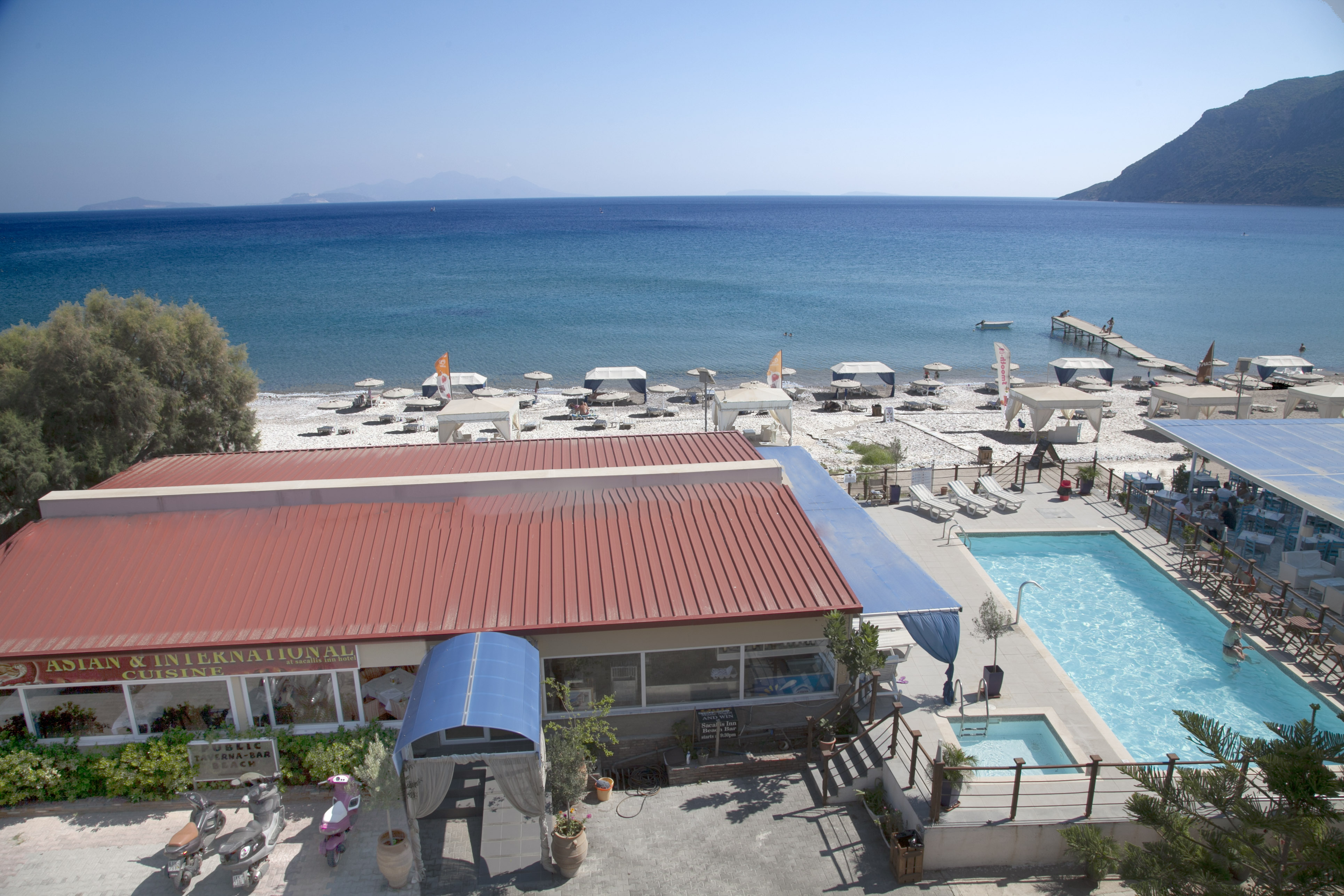 Sacallis Inn Beach Hotel in Onia