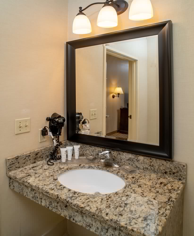 Country Inn and Suites By Radisson Charleston South WV 13/46