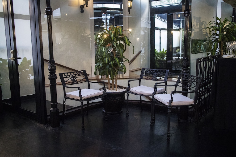 Melia Recoleta Plaza 71/73