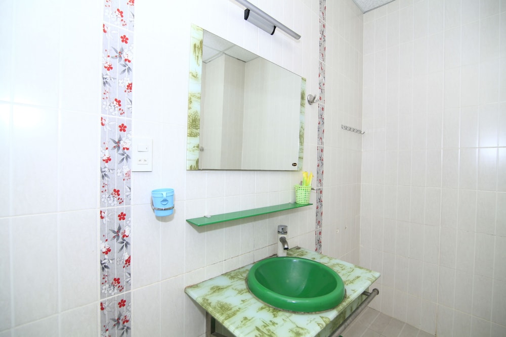Truong Giang Hotel 59/60