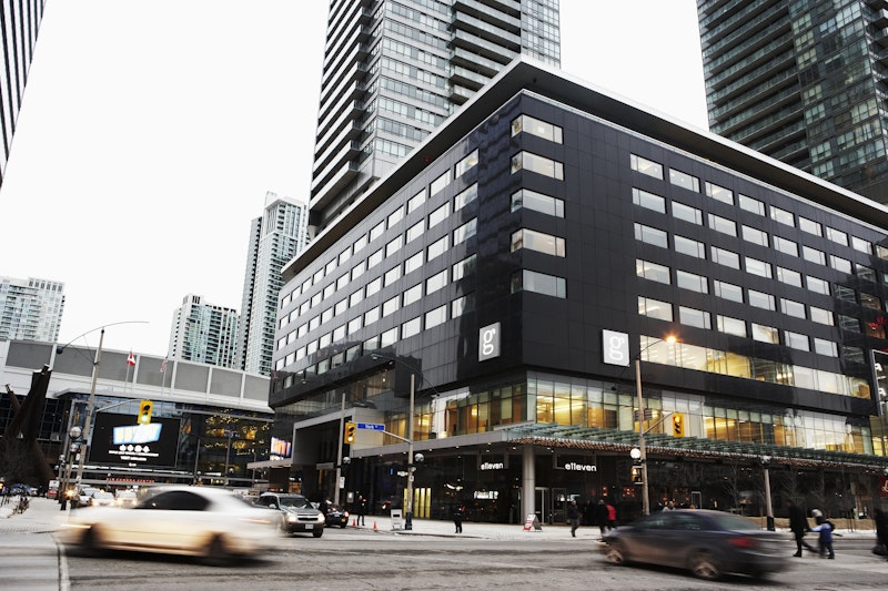 Le Germain Maple Leaf Square Toronto Hotel 35/36