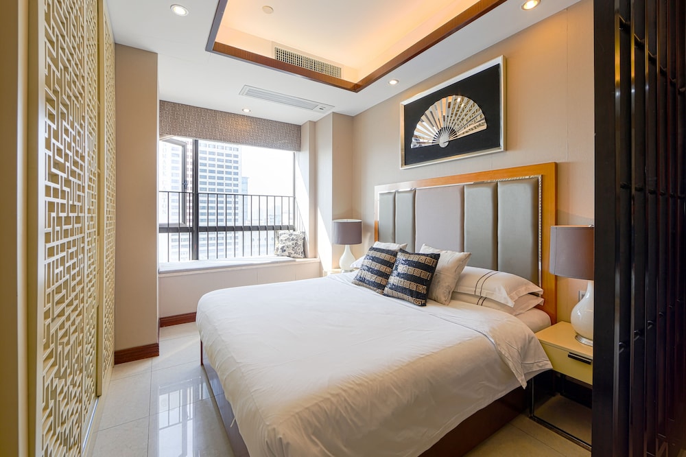 Royal River Apartment 18/50