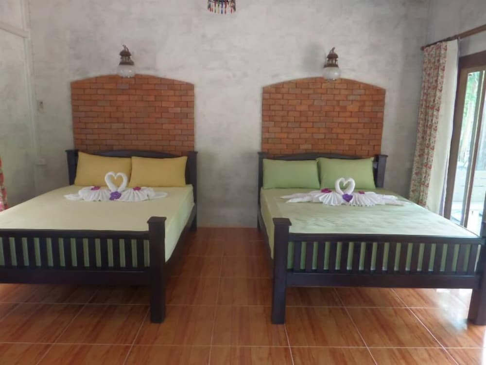 Lundaresort & Orchid 14/50