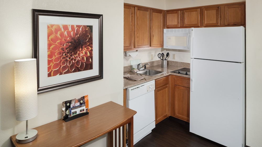 Staybridge Suites Jackson 25/39