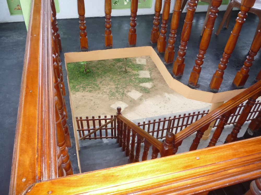 Beach Lagoon Guest House 30/50