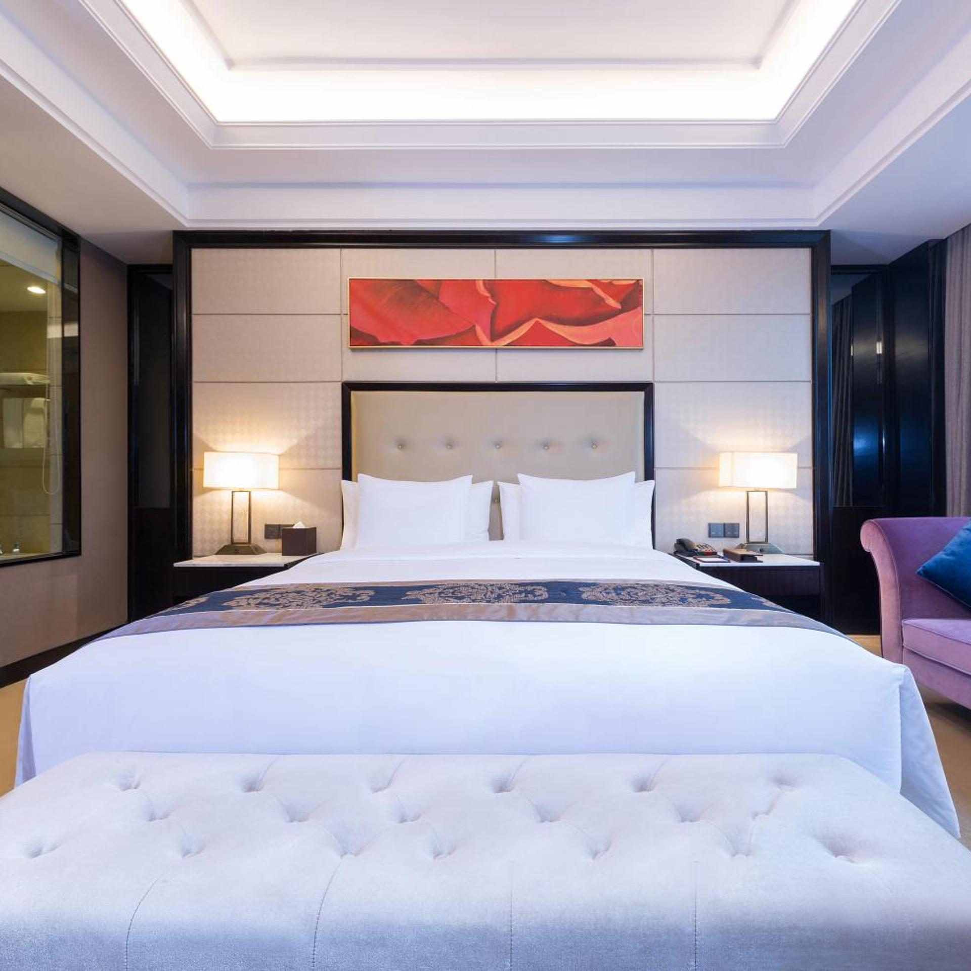 Chengdu Dading Century Hotel 10/55