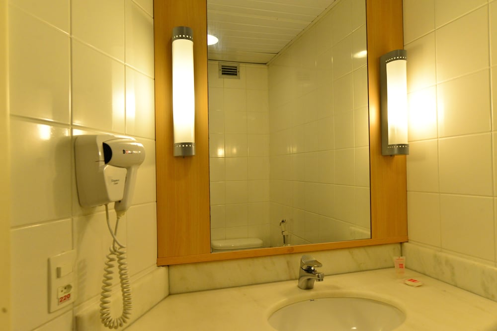 Ibis Caxias Do Sul 50/50