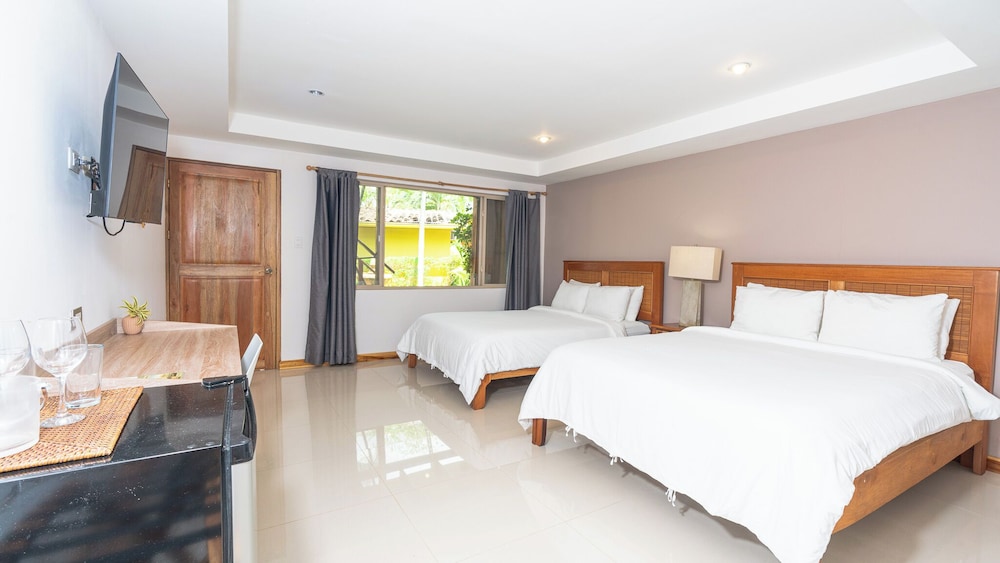 Hotel Arco Iris 24/70