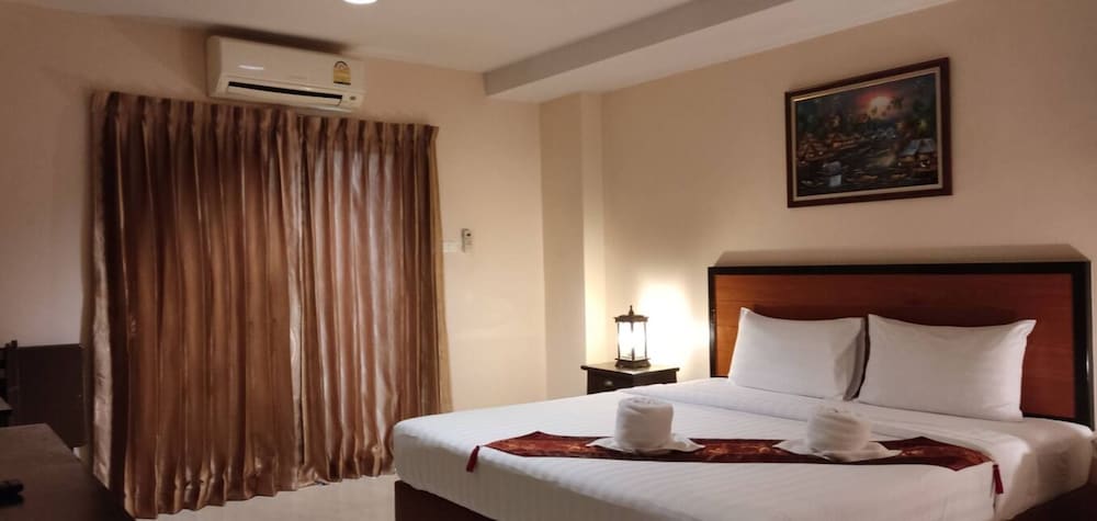 Rayong Lanna Hotel 20/56