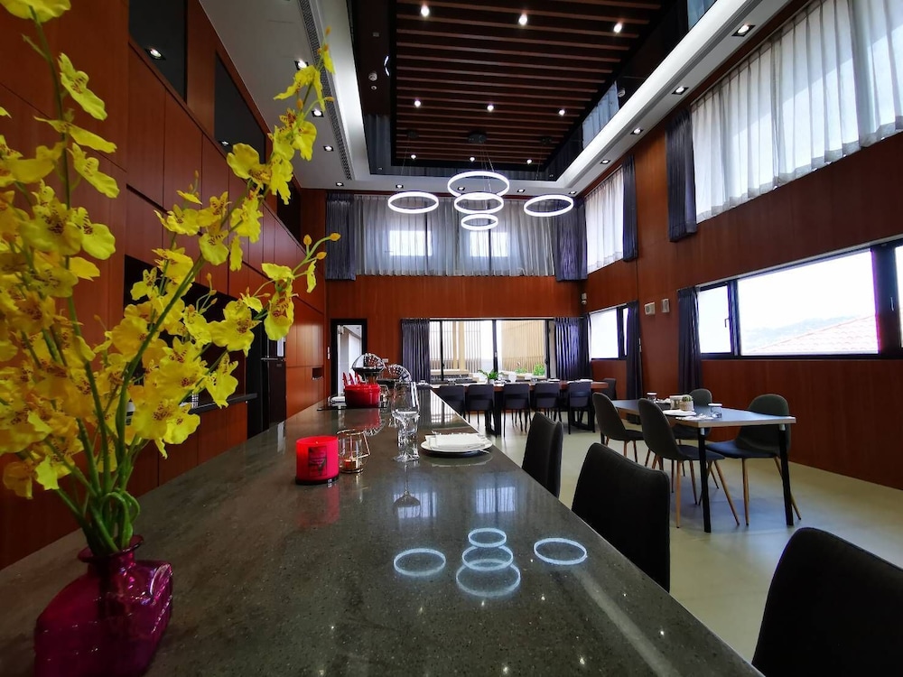 Solis Hotel 9/47