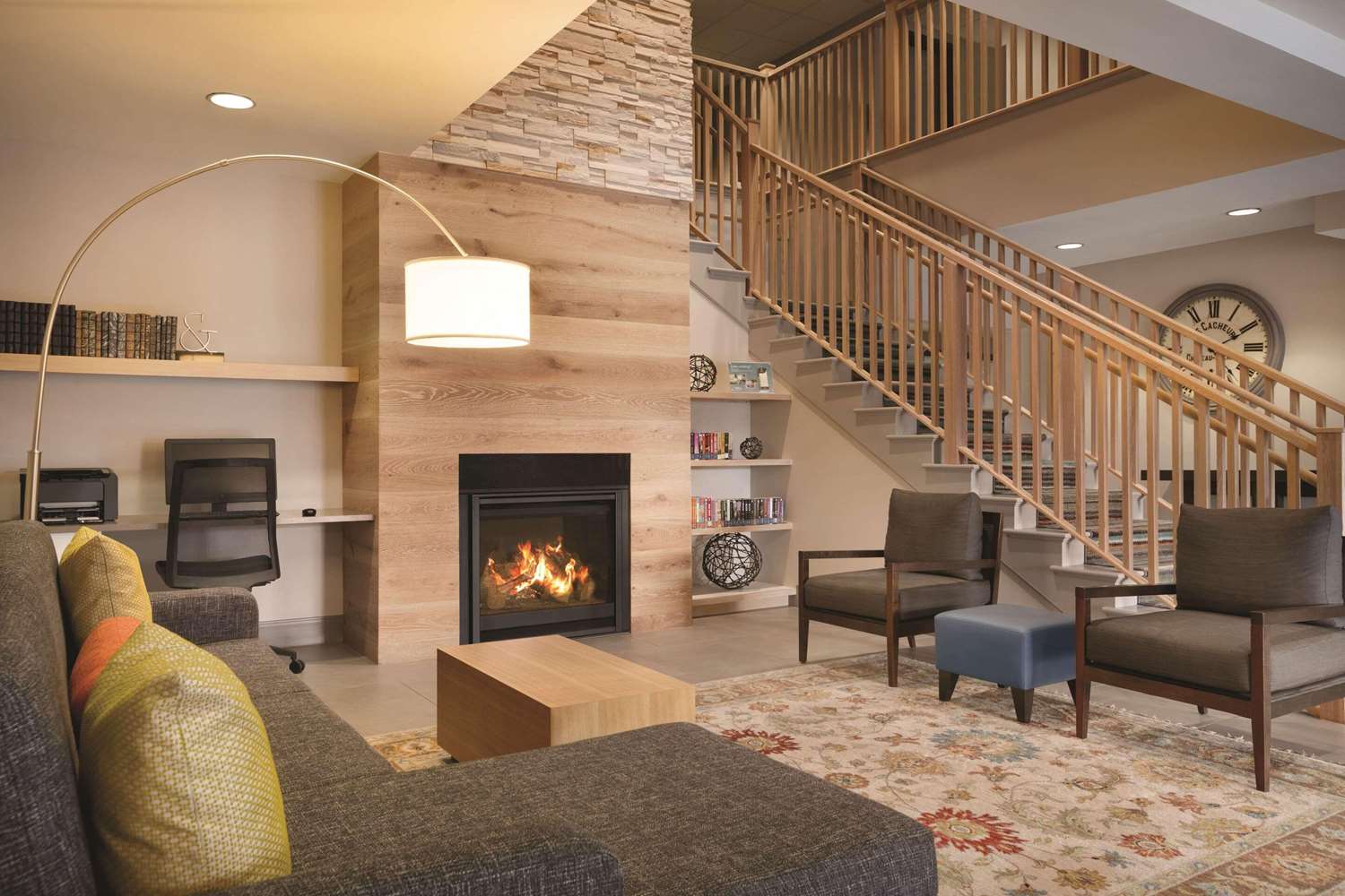 Country Inn & Suites by Radisson, Brooklyn Center, MN 19/30
