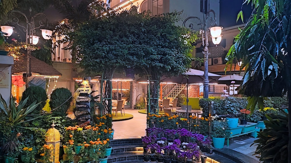 MGR Hotel Moradabad 42/50