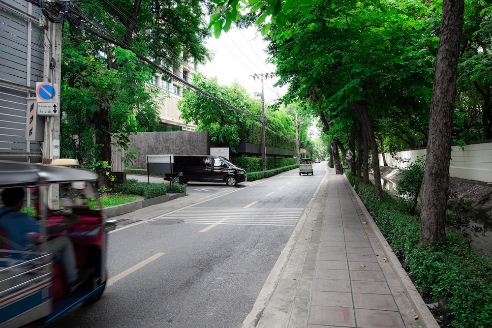 Benviar Tonson Residence 46/50