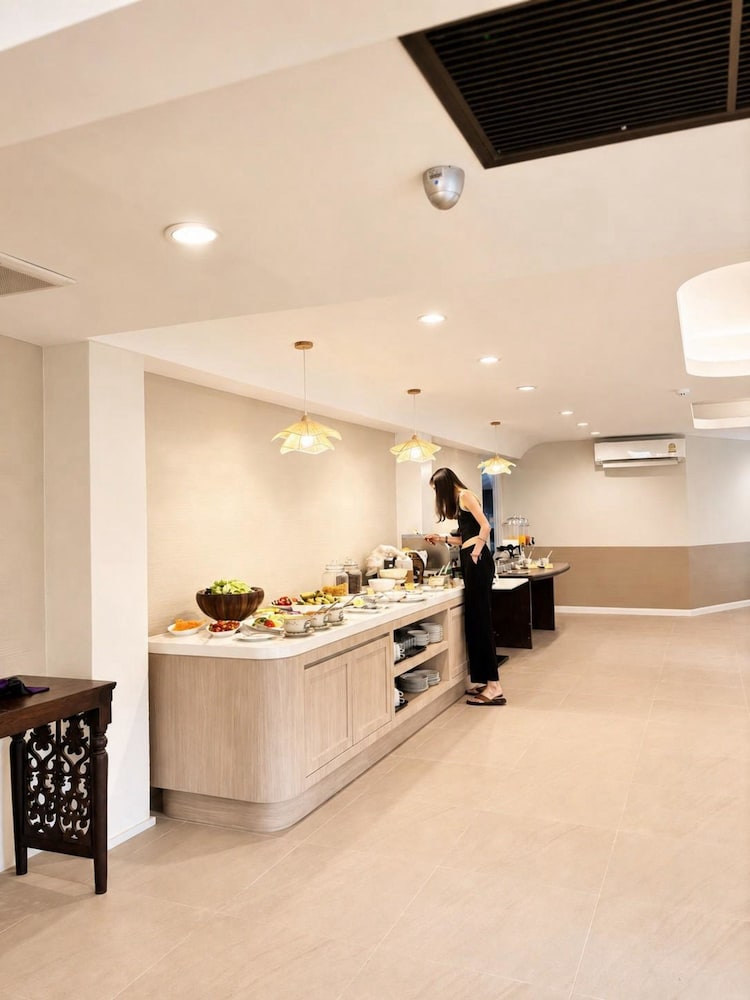 Eurana Boutique Hotel 15/87