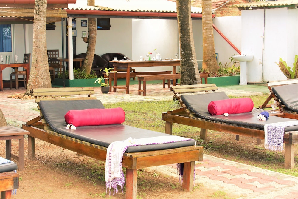 Dinsara Pearl Villa 30/50