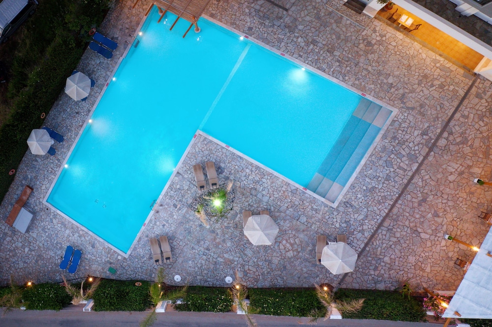 Oasis Beach Hotel - Adult Only 23/50
