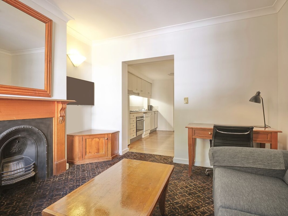 غرفة بسرير كوين بشرفة، Rendezvous Hotel Sydney The Rocks 10/10
