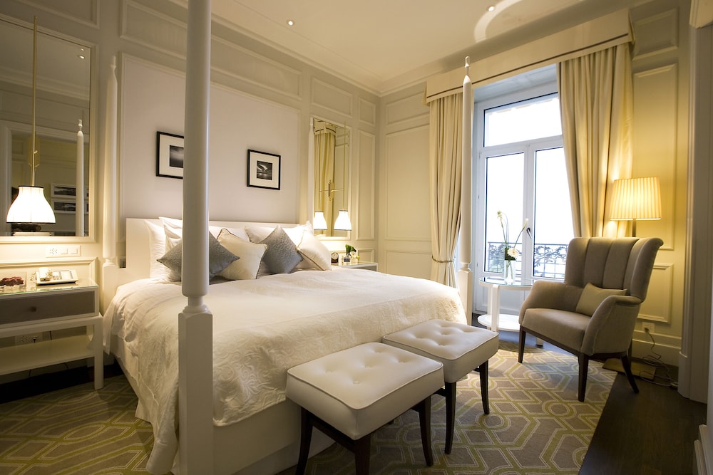 Fairmont Le Montreux Palace 25/75