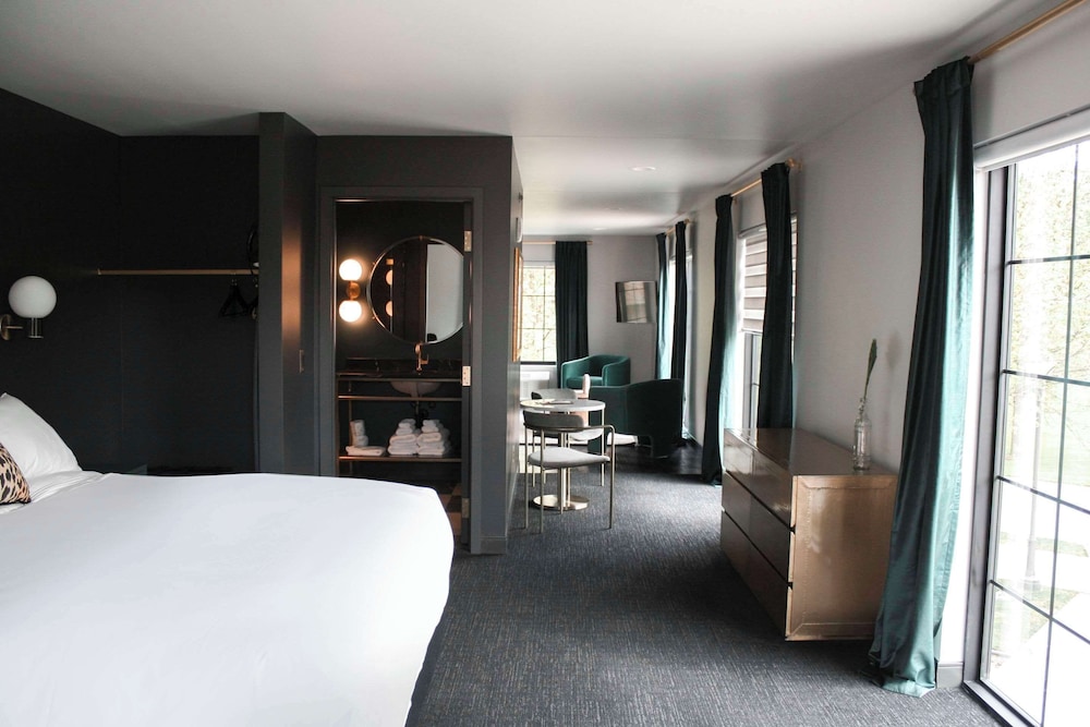 The Inn Hotel Lake Okoboji, Ascend Hotel Collection 13/50