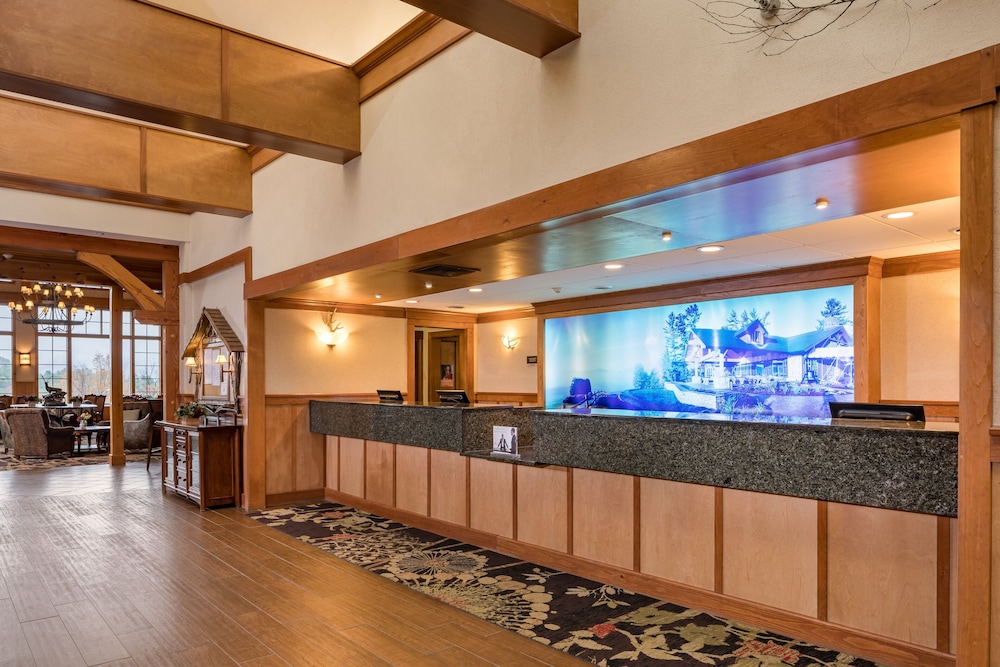 Crowne Plaza Lake Placid 7/67