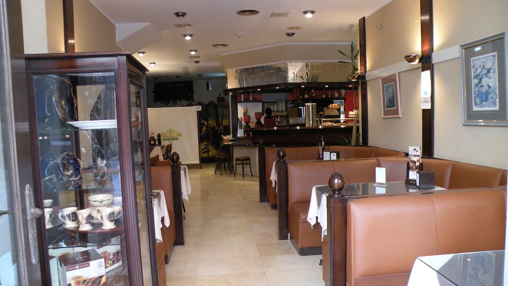 Gran Hotel Paraiso 55/65