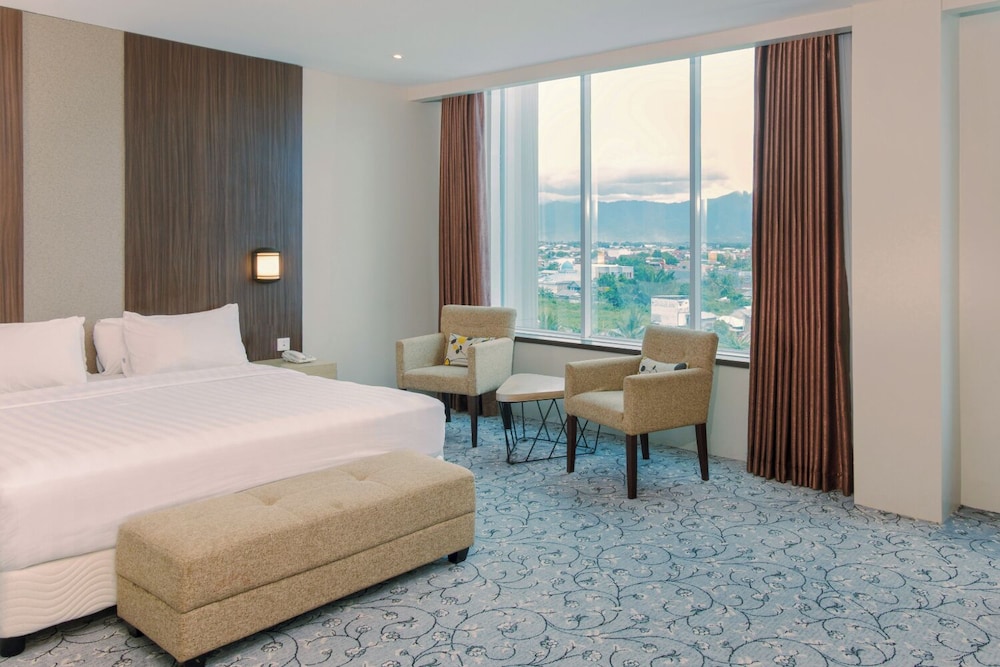 Aston Gorontalo Hotel & Convention Center 22/61
