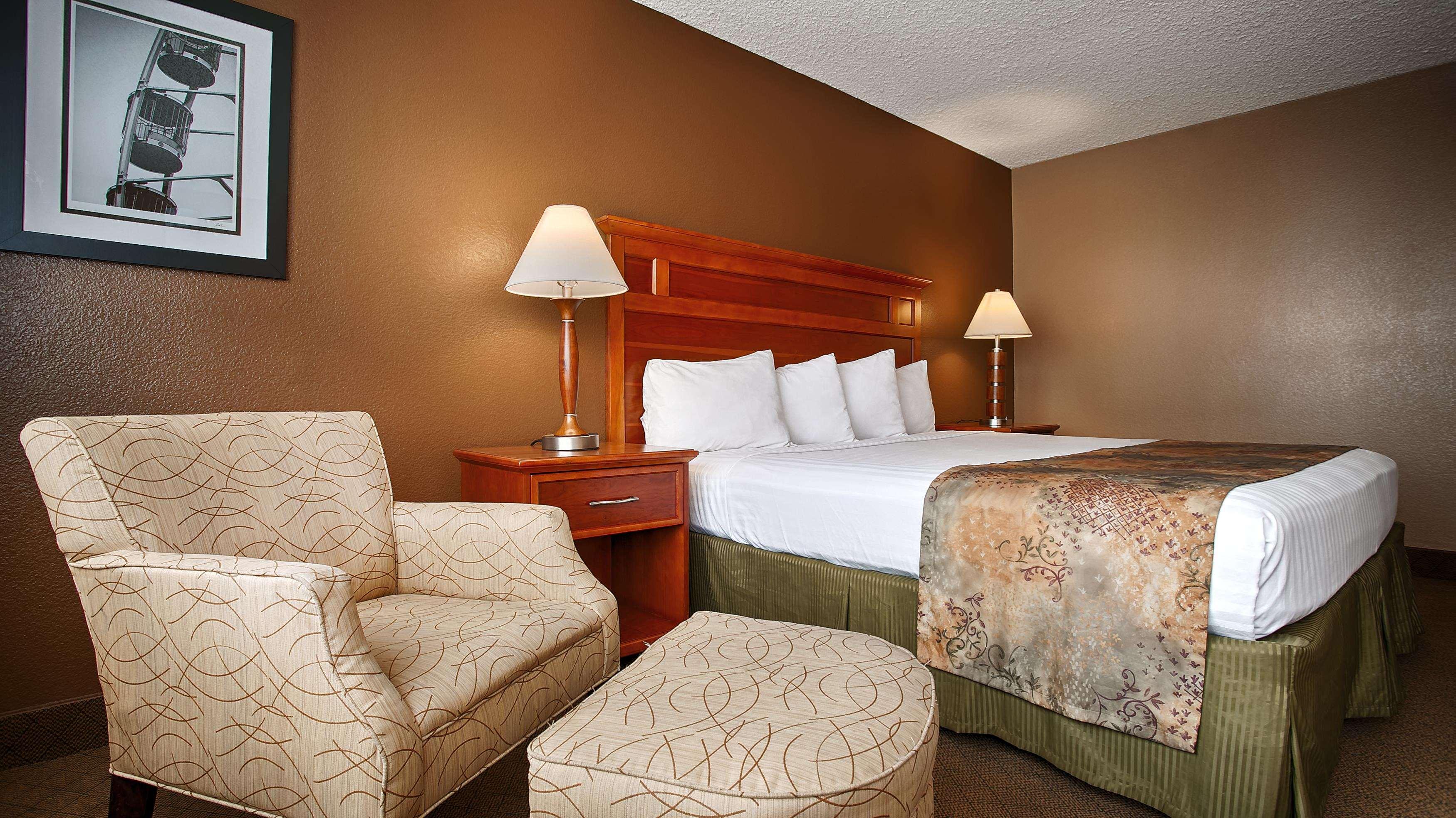 Valencia Inn 13/20