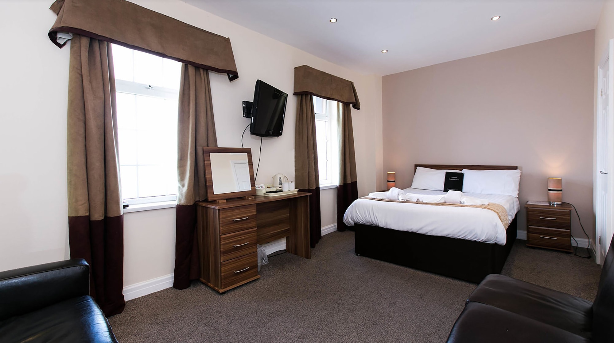 EXECUTIVE, SUITE, DOUBLE BED, SEA VIEW