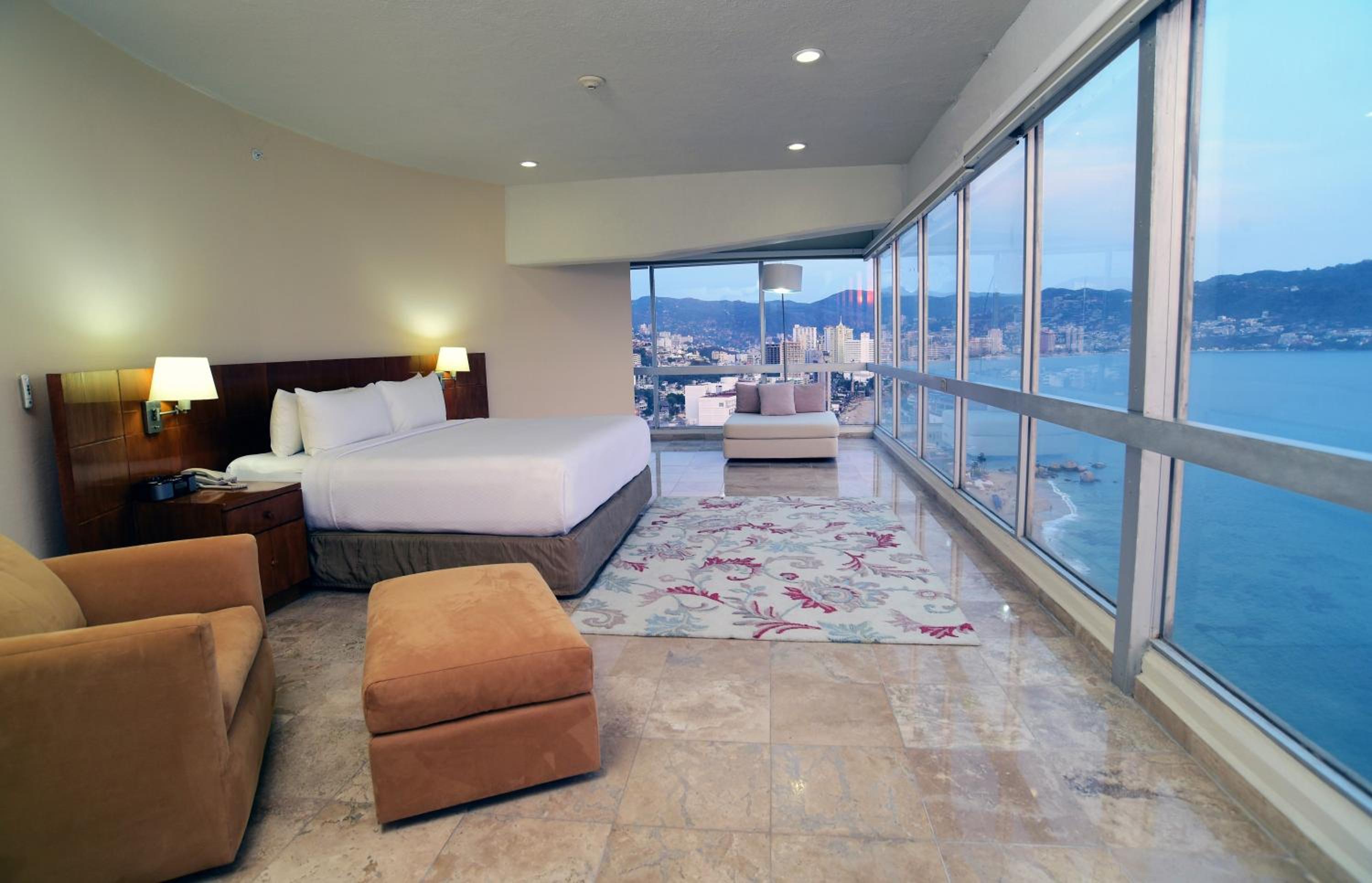 جناح رئاسي، HS Hotsson Smart Acapulco 8/10