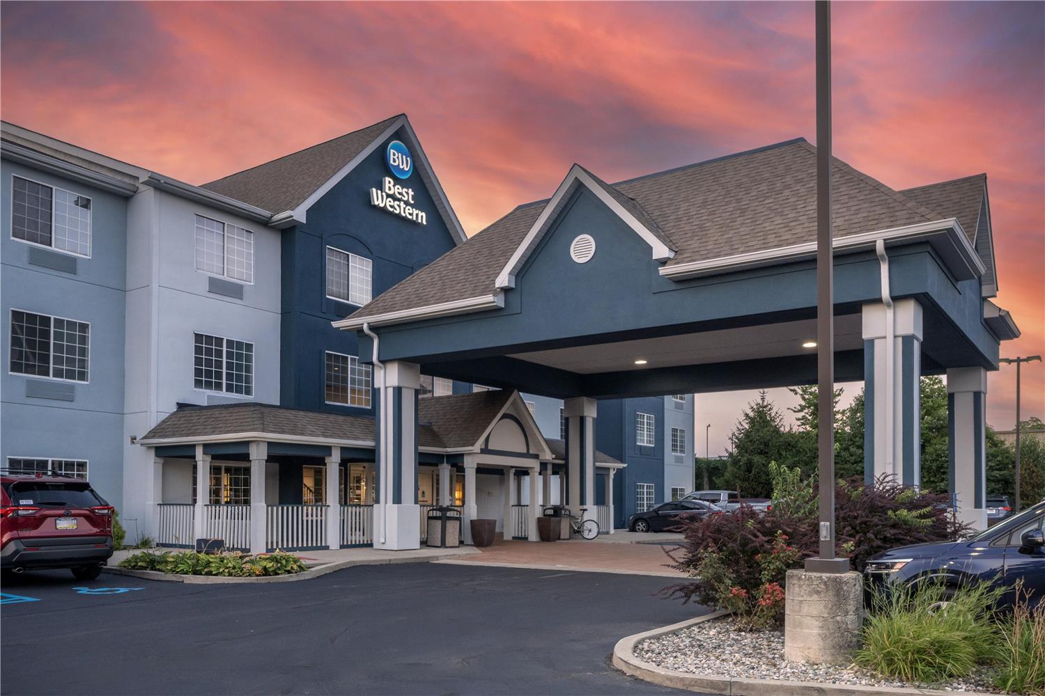 Best Western Fort Wayne Inn & Suites North 1/15