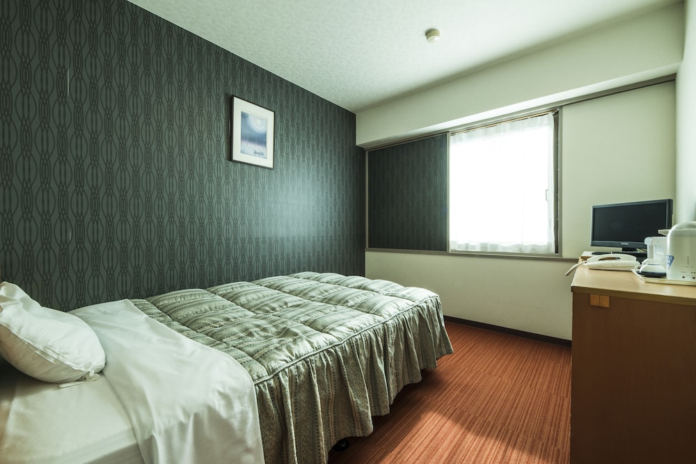 Isahaya Terminal Hotel 13/26