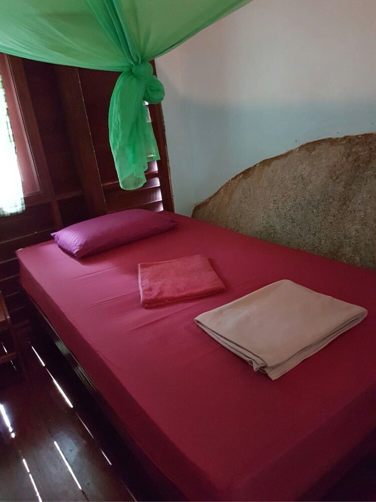 Phanom Bencha Mountain Resort 18/38