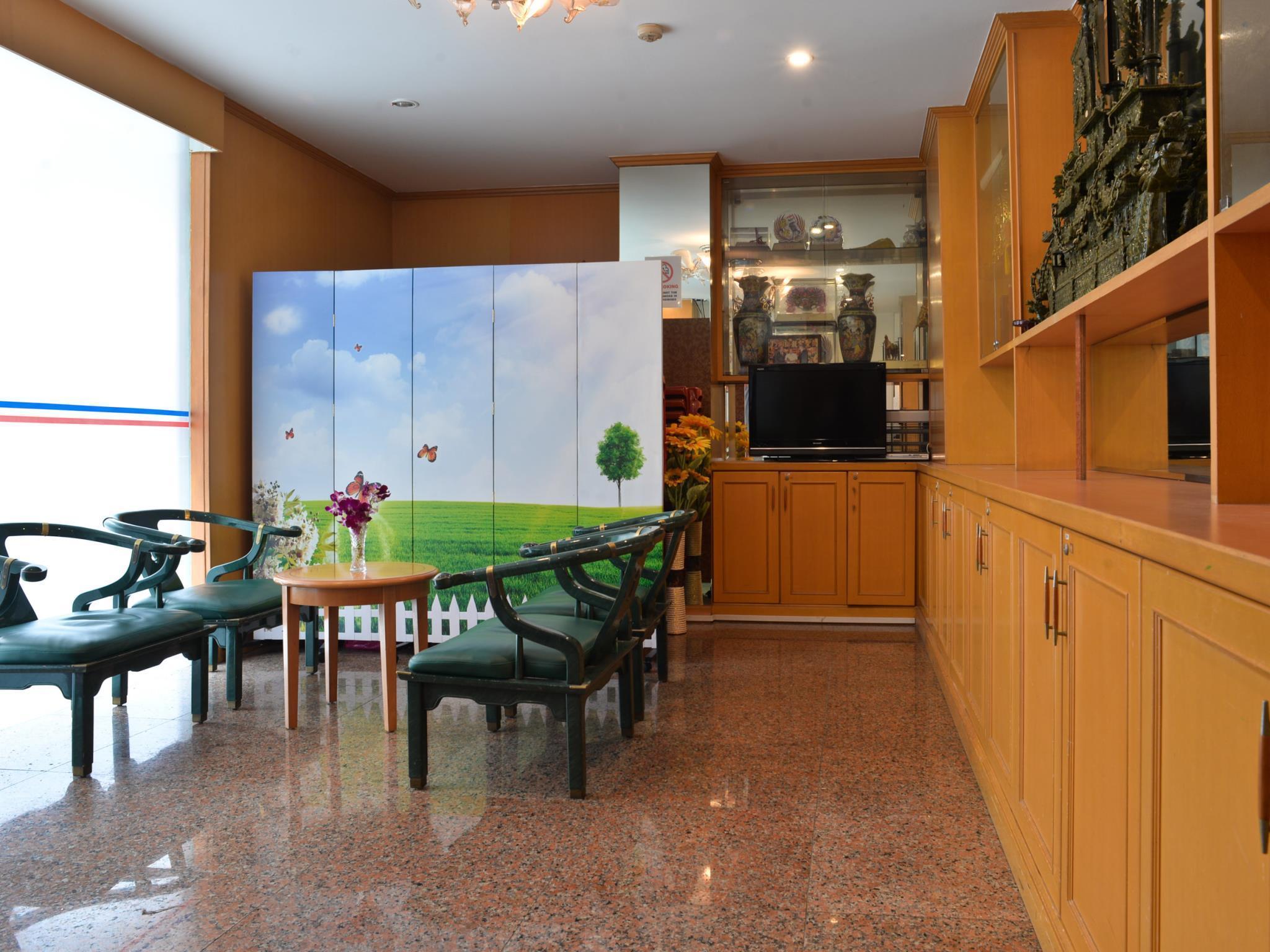 Bright Star Hotel 25/32