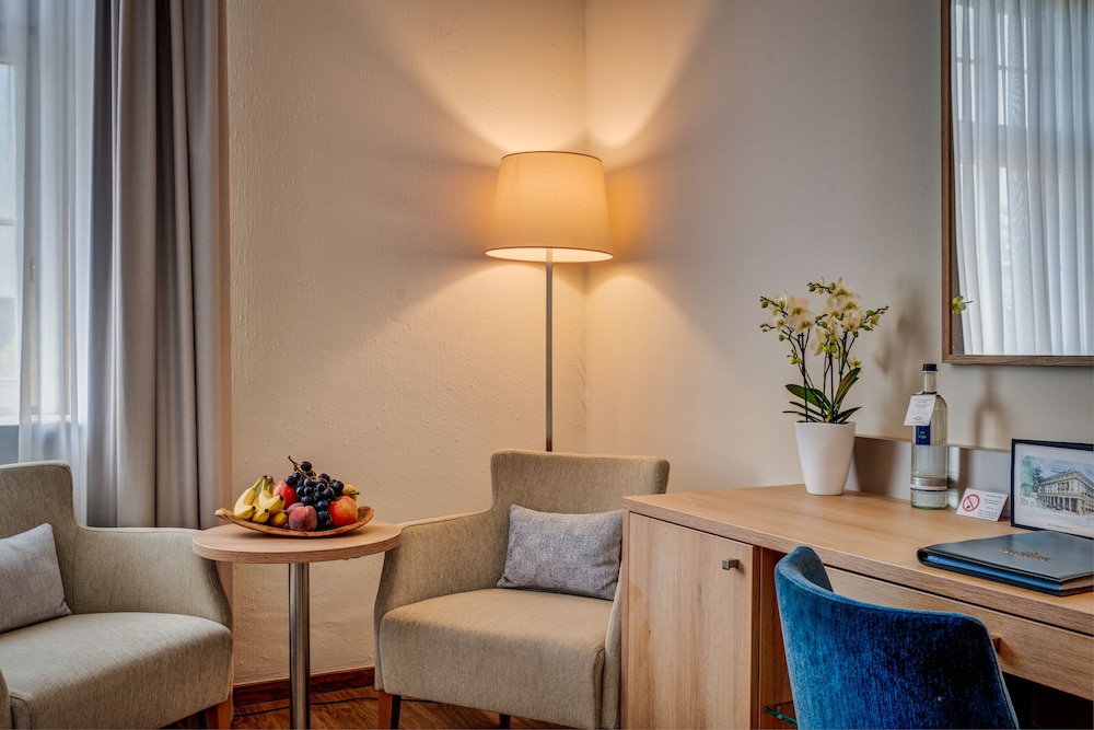 Schlosshotel Karlsruhe 31/40