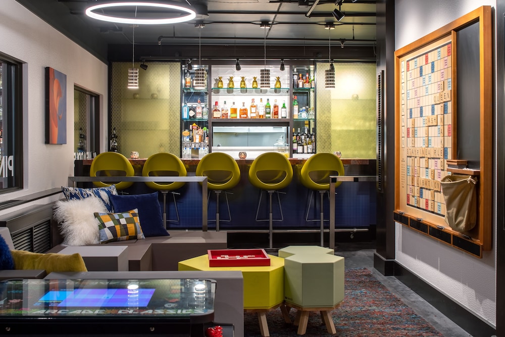 Staypineapple Hotel FIVE Downtown Seattle 35/51