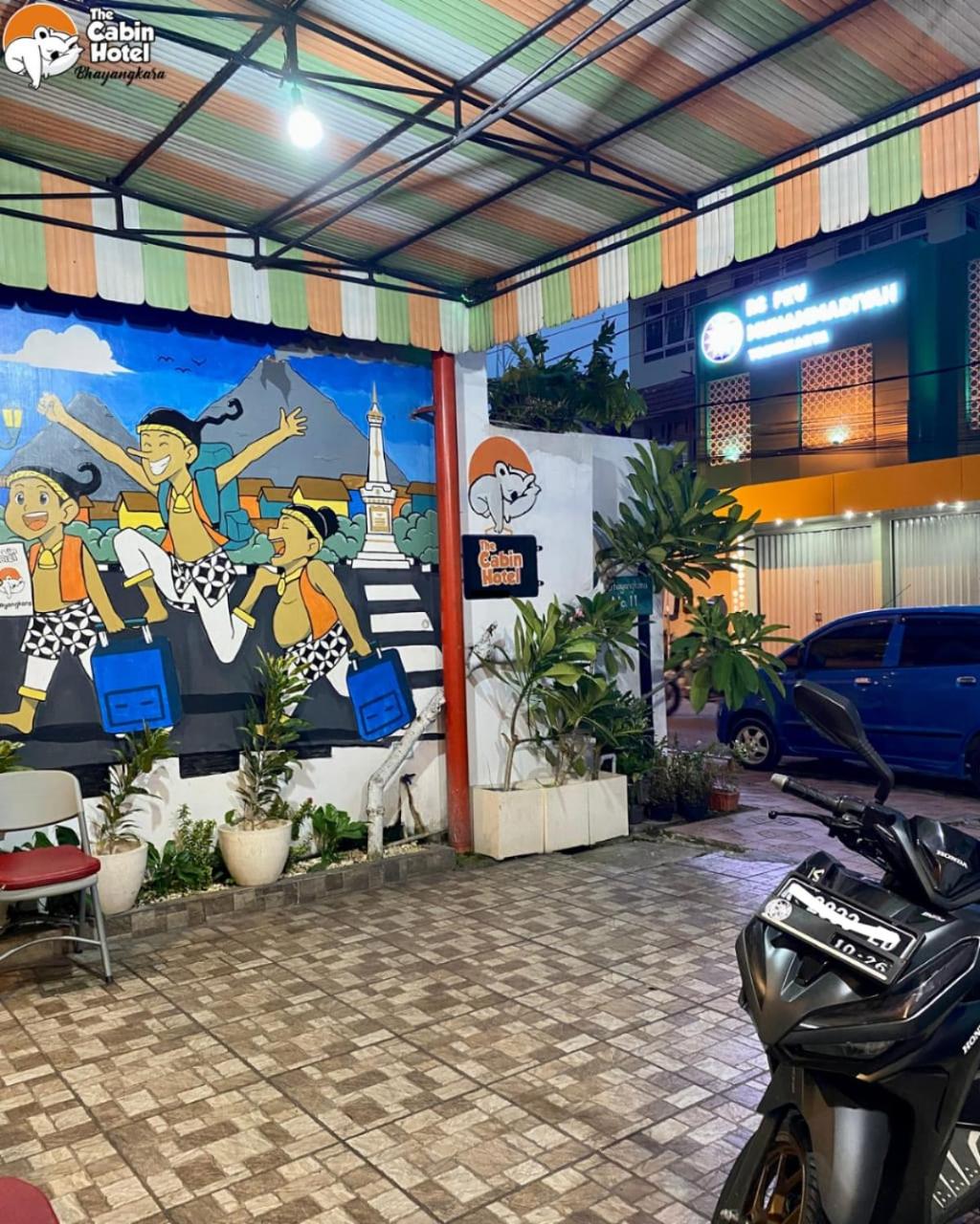 Cabin Hotel Bhayangkara 47/50