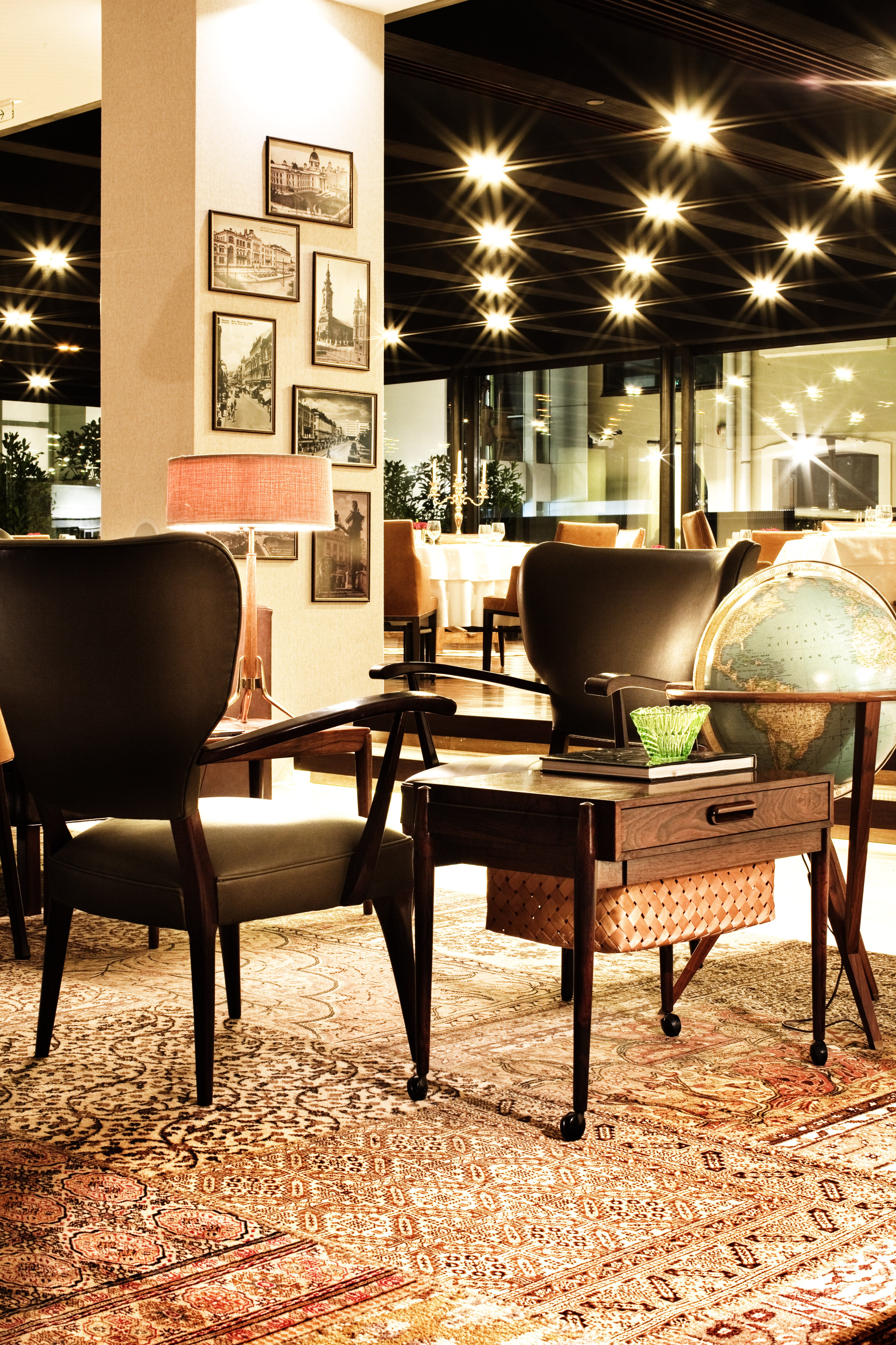 Square Nine Hotel Belgrade 68/81