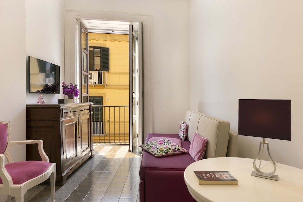 La Casa Dell'orologio 20/50