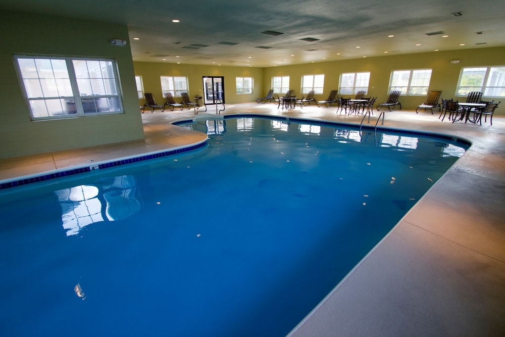 The Suites At Fall Creek 45/49