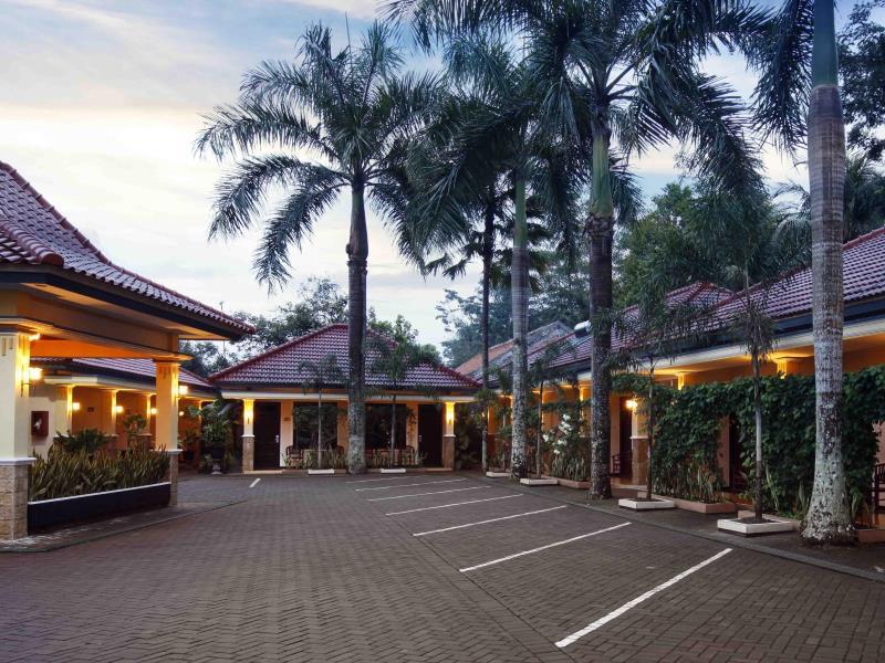 Ning Tidar Hotel Magelang 16/18