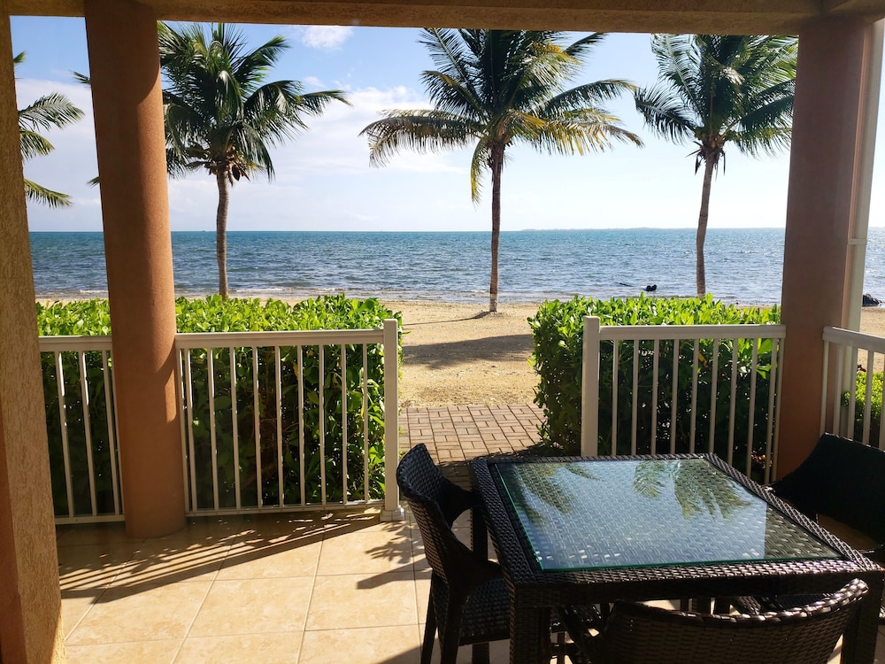 Holiday Inn Resort Grand Cayman, an IHG Hotel 39/78