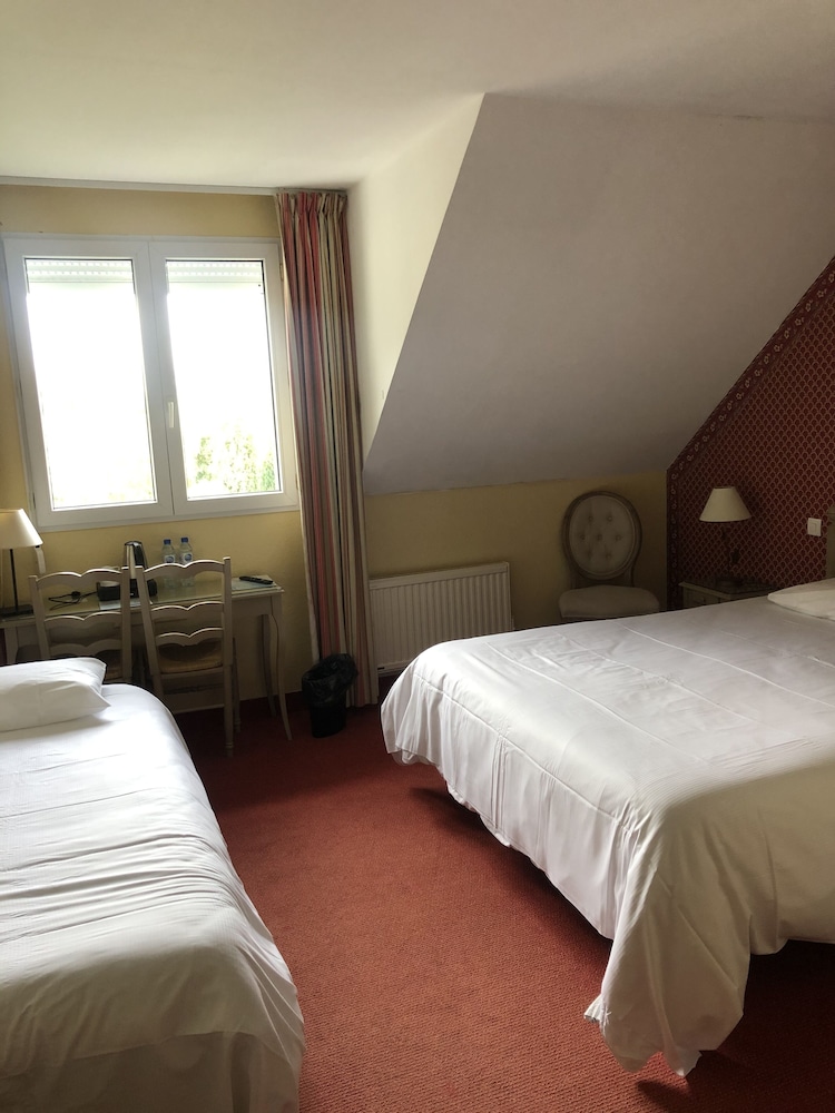 Hotel the Originals Le Treport Sud La Cour Carree 18/61