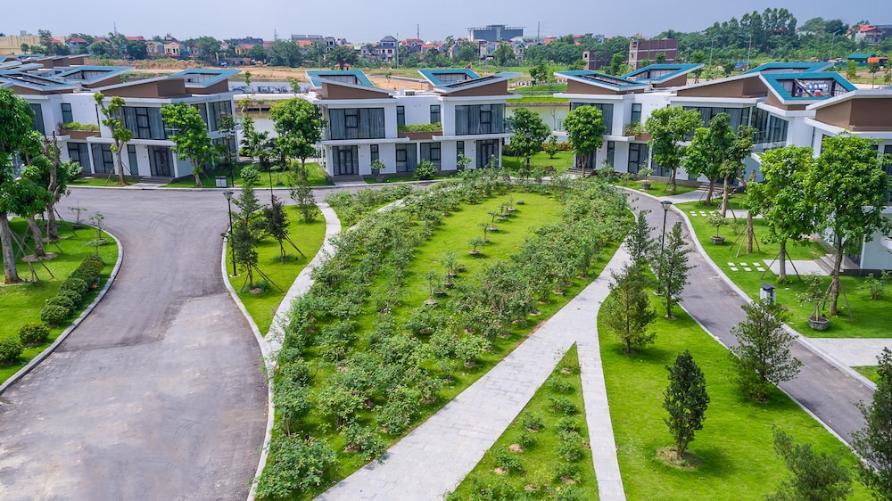 Dic Star Hotels Resorts Vinh Phuc 38/43