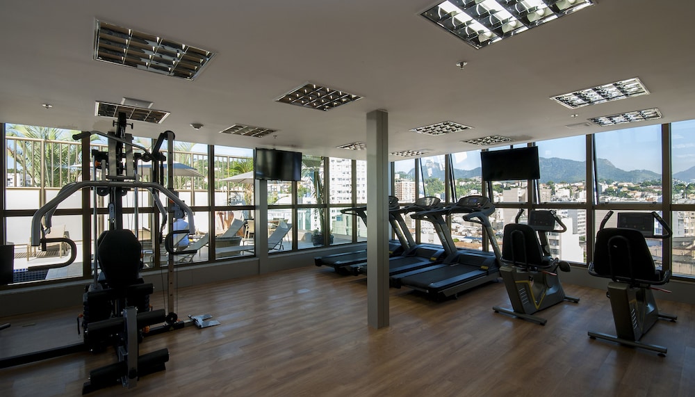 Americas Granada Hotel 45/66