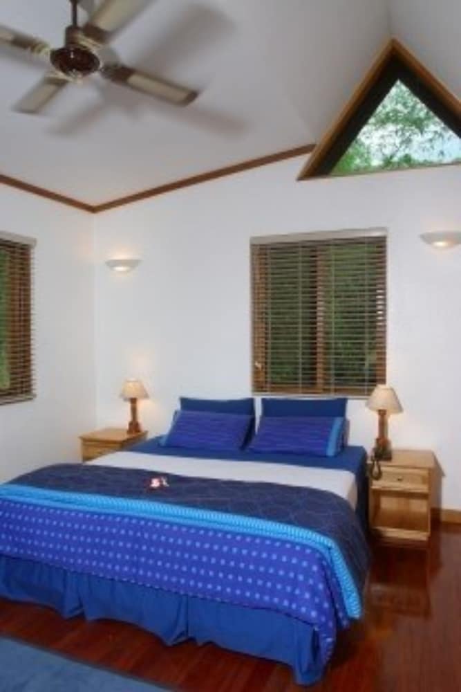 Royal, Beach Villa